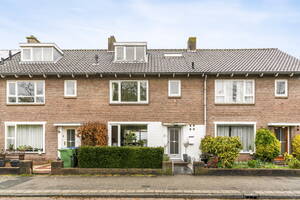 Nassaukade 35 Voorschoten