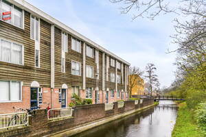 Aletta Jacobsplantsoen 104 Voorschoten